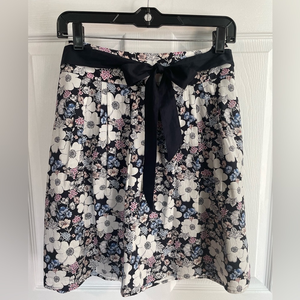 Ann Taylor Skirt